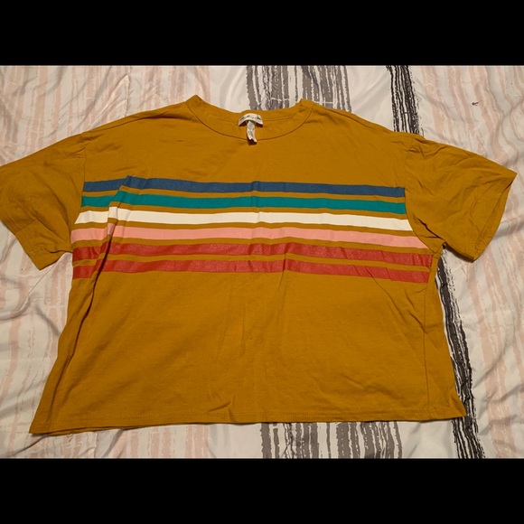 Crop top - Picture 1 of 1